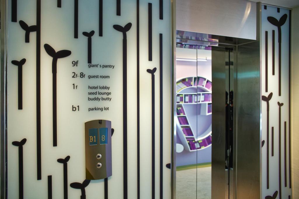 Hotel 7 Đài Trung Ngoại thất bức ảnh